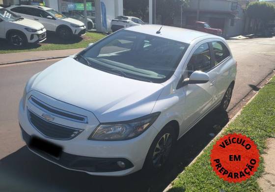 CHEVROLET ONIX 1.4 MPFI LTZ 8V FLEX 4P AUTOMÁTICO